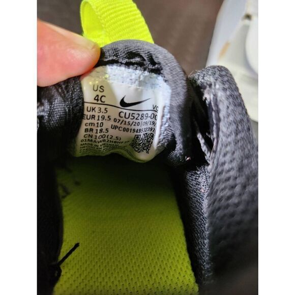 Nike Air Force 1 Toggle "VOLT"  Toddler 4C #A18 - Picture 7 of 8